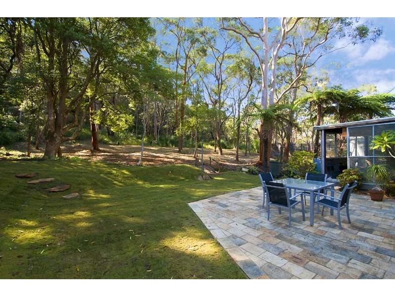 30 Glengarry Avenue, Turramurra NSW 2074