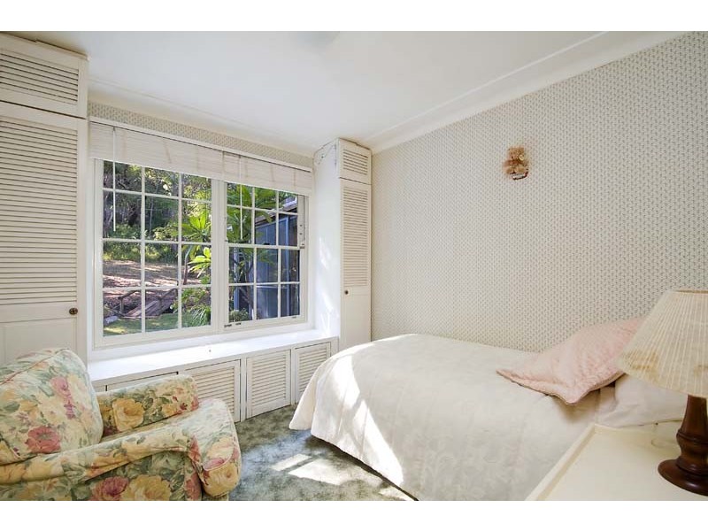 30 Glengarry Avenue, Turramurra NSW 2074