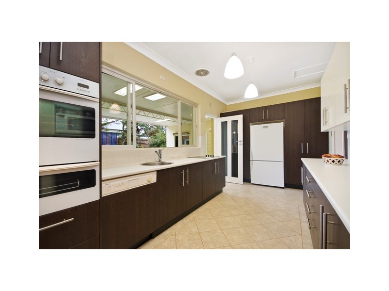 11 Carina Road, Turramurra NSW 2074