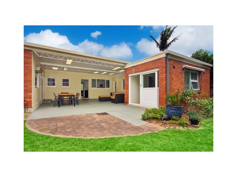 11 Carina Road, Turramurra NSW 2074