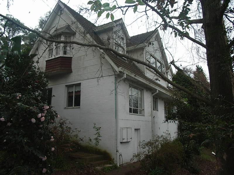 2 Peace Avenue, Pymble NSW 2073