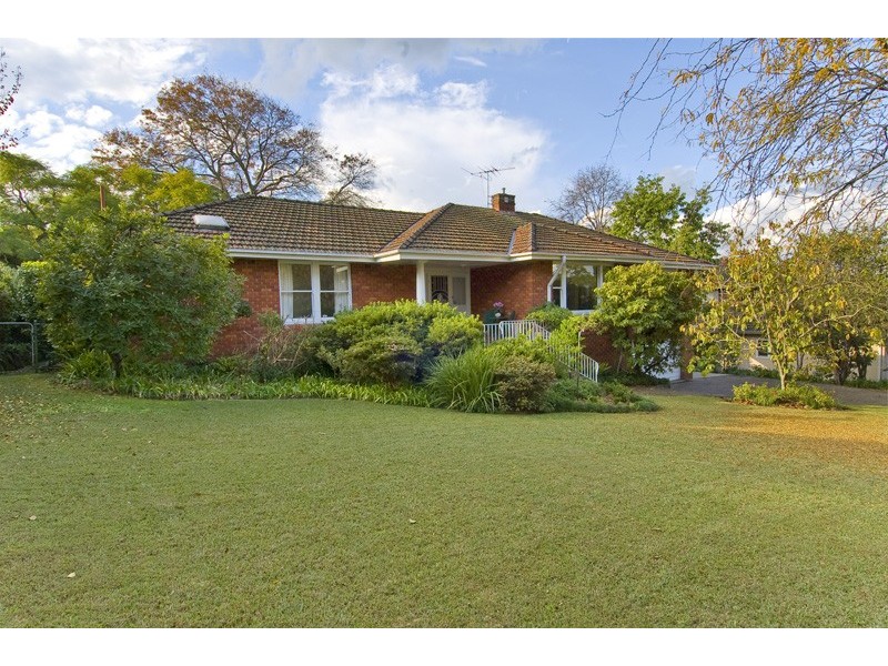 9 Turuga Street, Turramurra NSW 2074