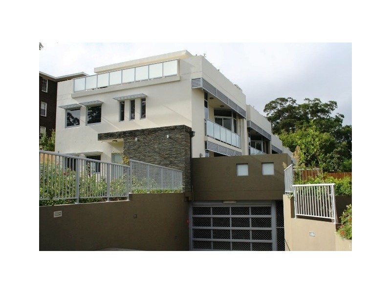 1/2 Fiddens Wharf Rd, Killara NSW 2071