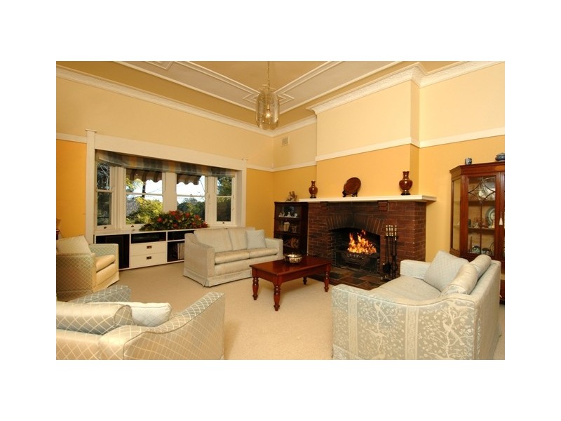 10 Mayfield Avenue, Pymble NSW 2073