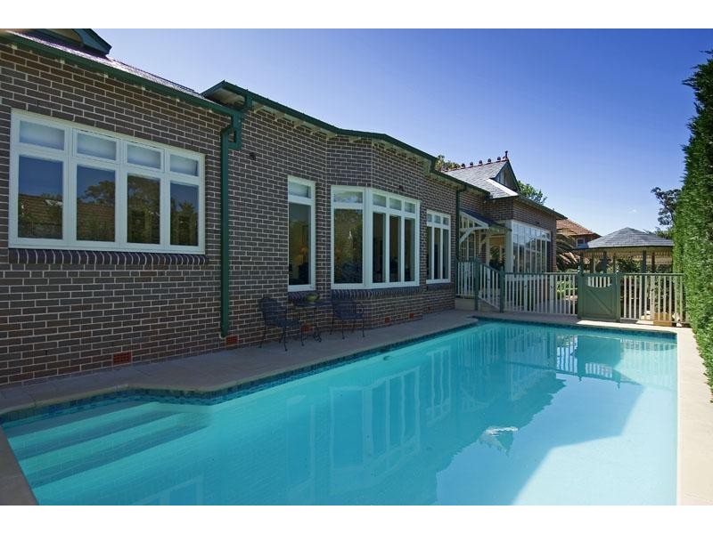 51 Ku-Ring-Gai Ave, Turramurra NSW 2074