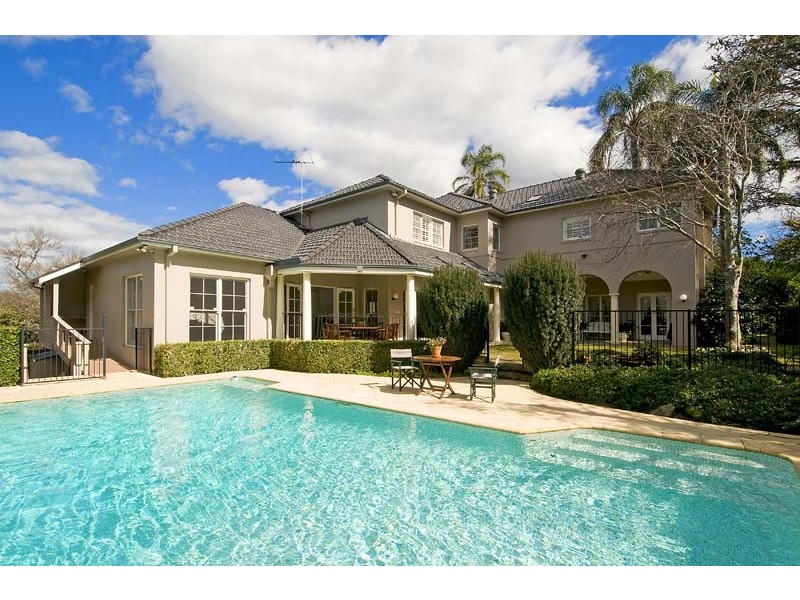 32 Cherry Street, Warrawee NSW 2074