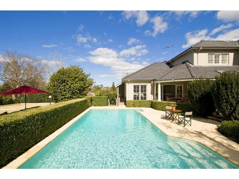 32 Cherry Street, Warrawee NSW 2074