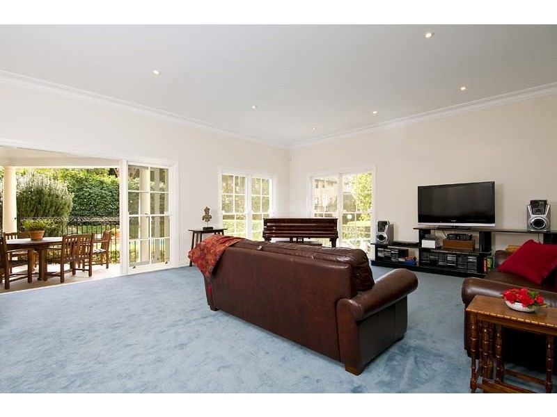 32 Cherry Street, Warrawee NSW 2074