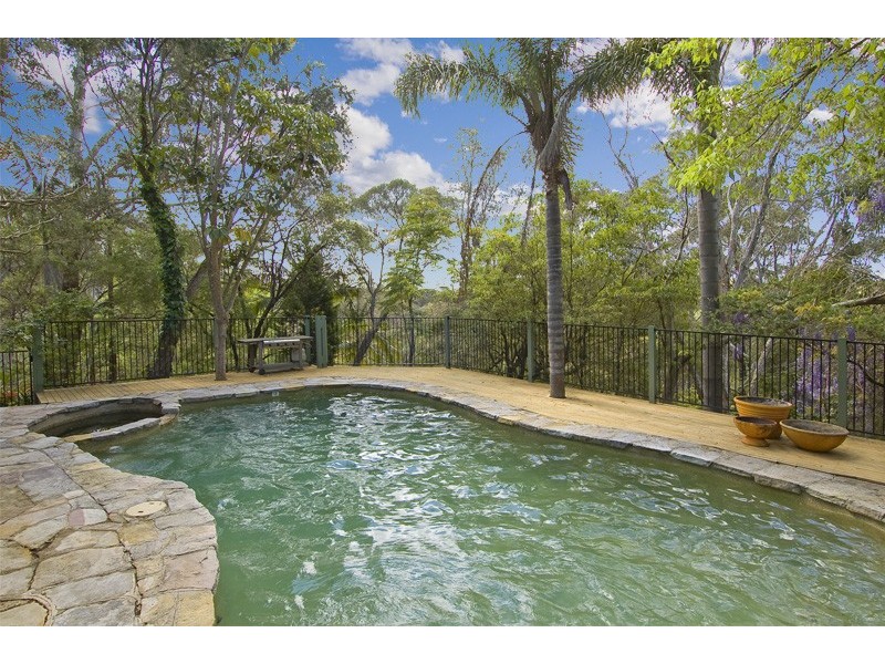 10 Hillside Avenue, St Ives NSW 2075