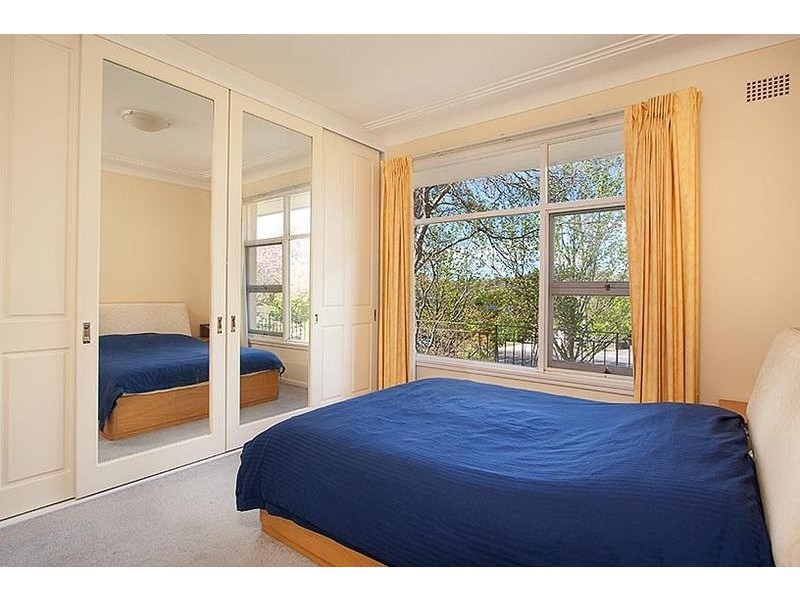 6 Ellalong Road, Turramurra NSW 2074