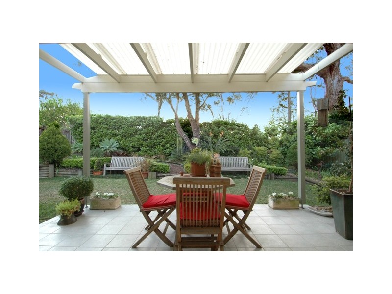 2/2 Canberra Avenue, Turramurra NSW 2074