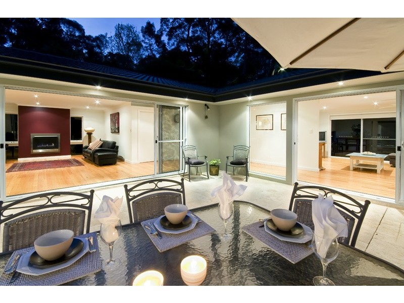 1 St Andrews Drive, Pymble NSW 2073