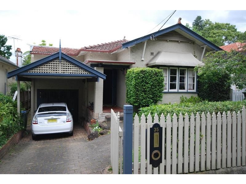 35 Eastern Road, Turramurra NSW 2074