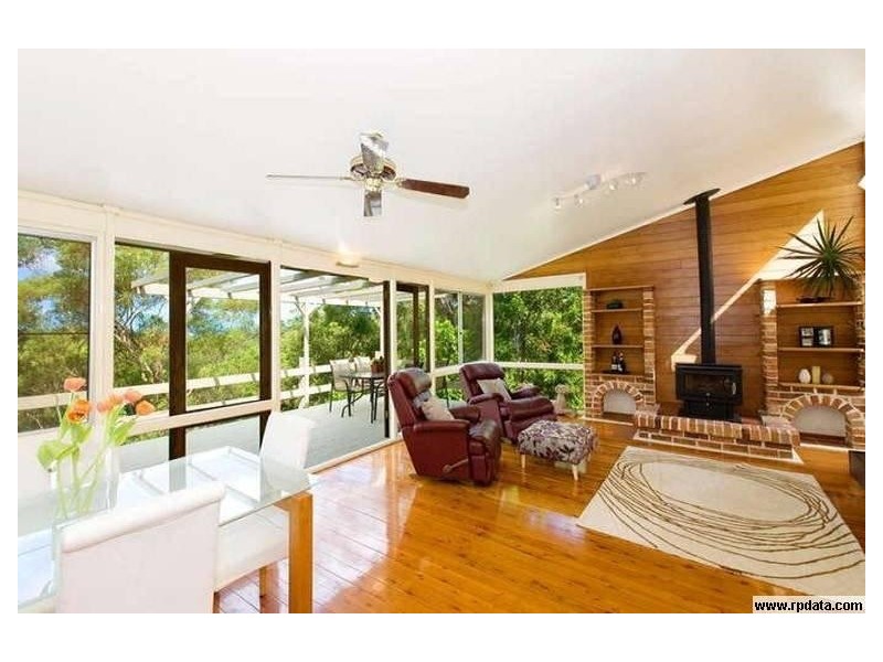 17 Ravenhill Road, Turramurra NSW 2074