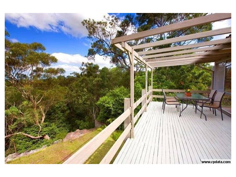 17 Ravenhill Road, Turramurra NSW 2074