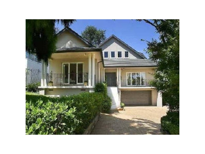 15 Carbeen Avenue, St Ives NSW 2075