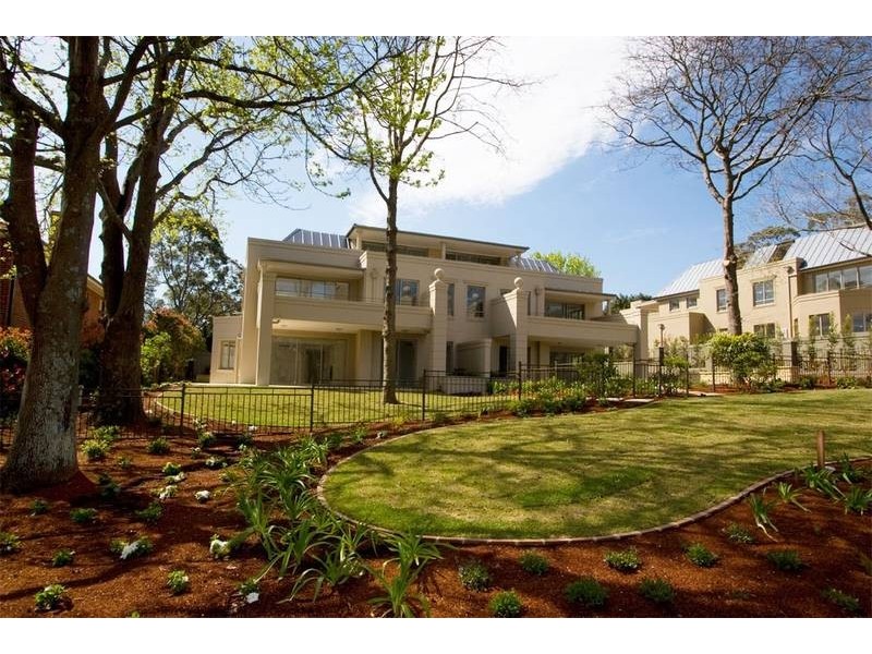 64 Killeaton STREET, St Ives NSW 2075