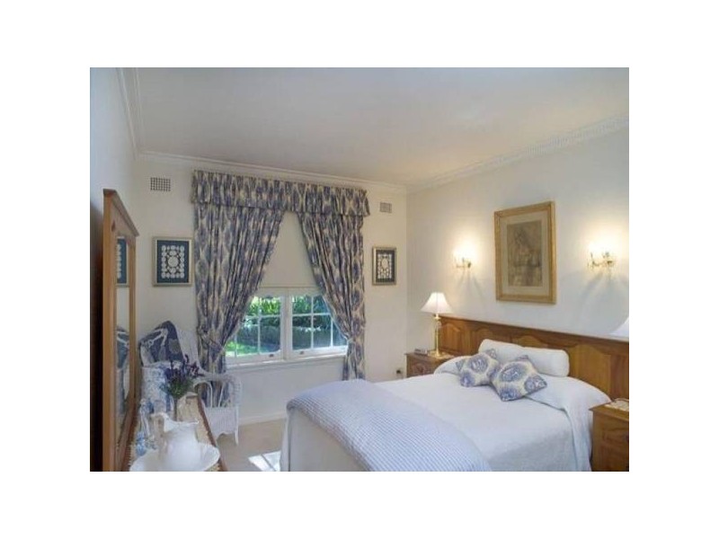 Braeside
STREET, Wahroonga NSW 2076