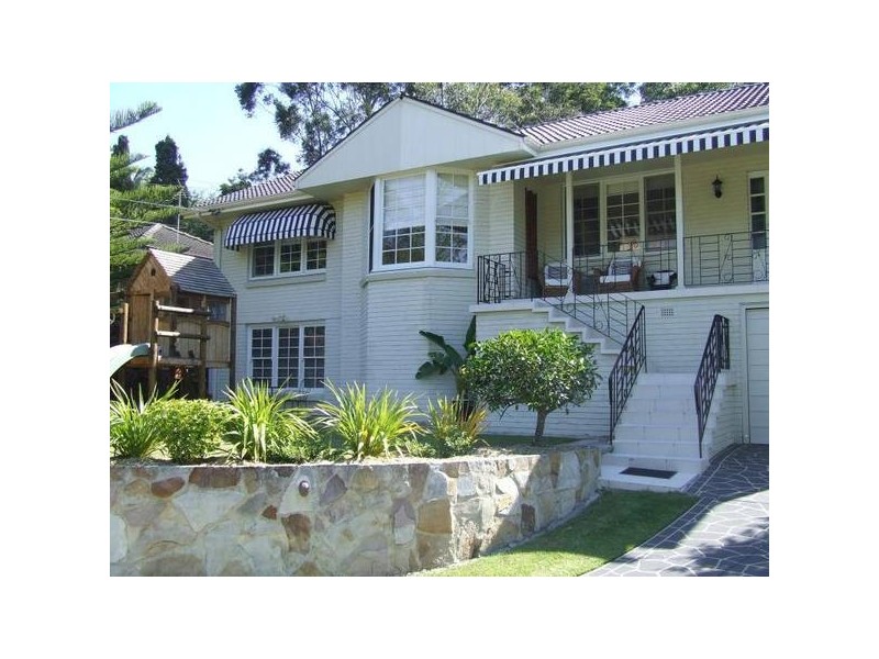 18 Bedford Avenue, Turramurra NSW 2074