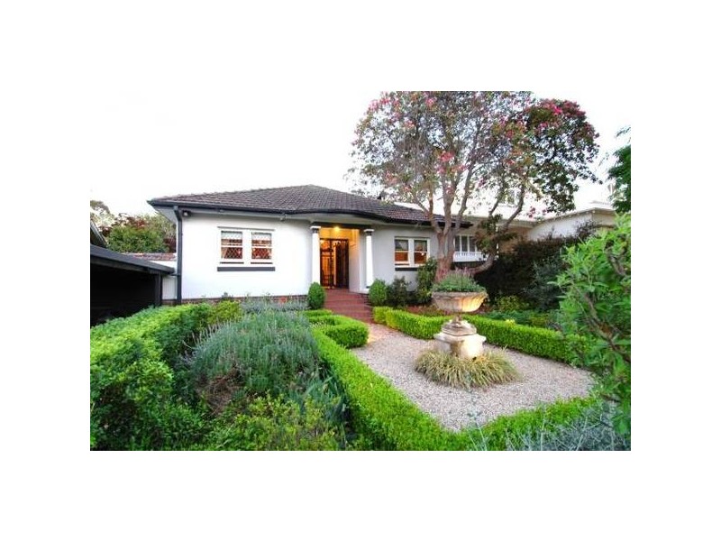 15 Katina Street, Turramurra NSW 2074