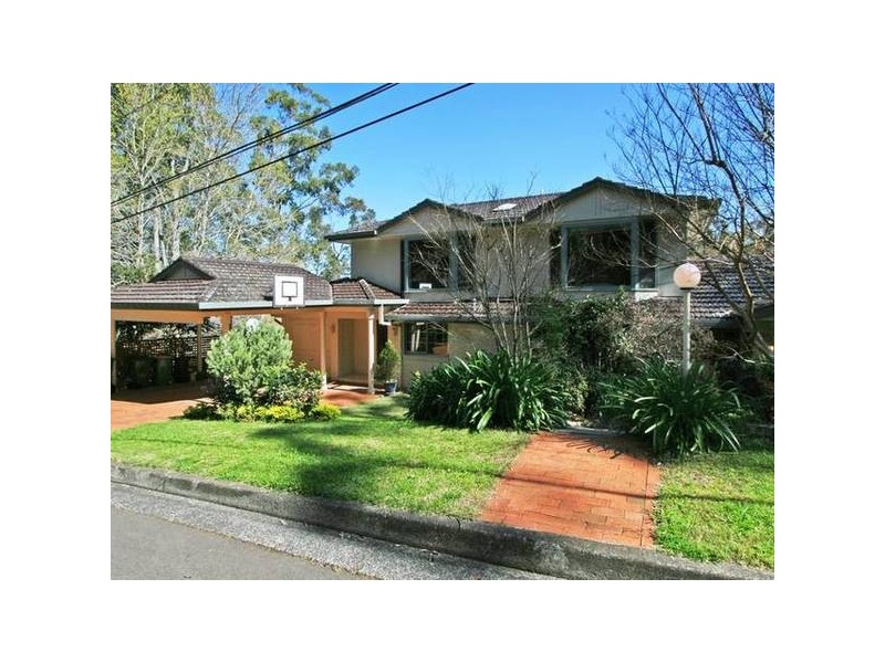 2 Oswald Close, Warrawee NSW 2074
