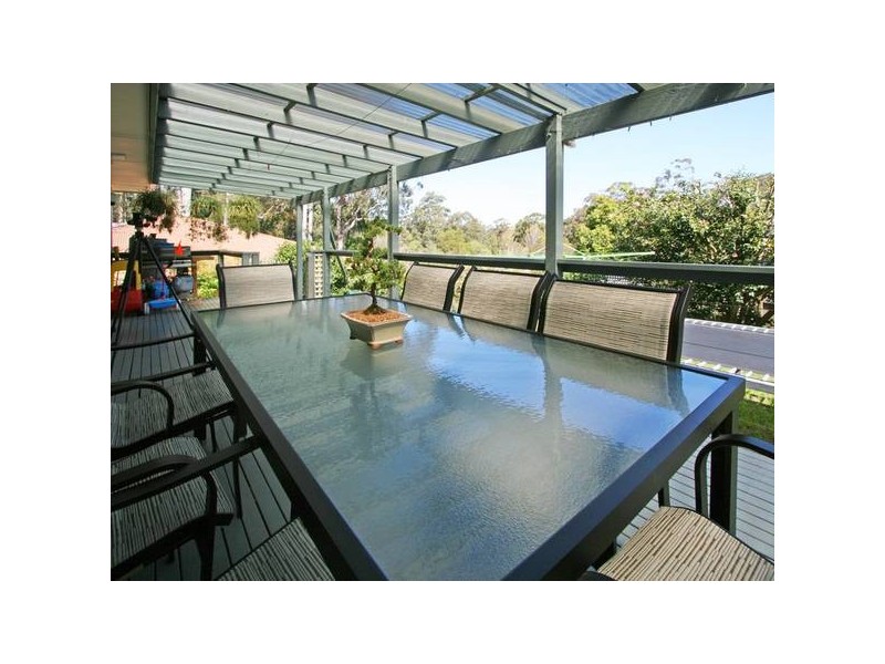 2 Oswald Close, Warrawee NSW 2074