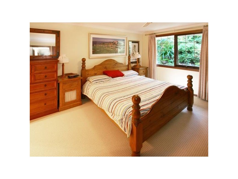 2 Oswald Close, Warrawee NSW 2074