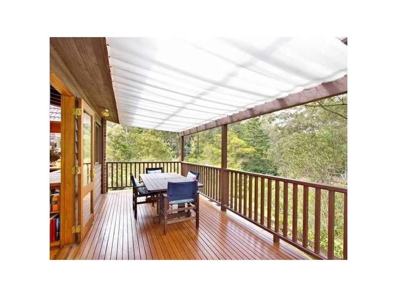 18 Marshall Avenue, Warrawee NSW 2074