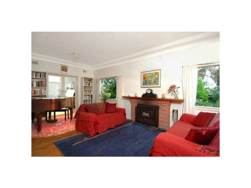 10 Kate Street, Turramurra NSW 2074