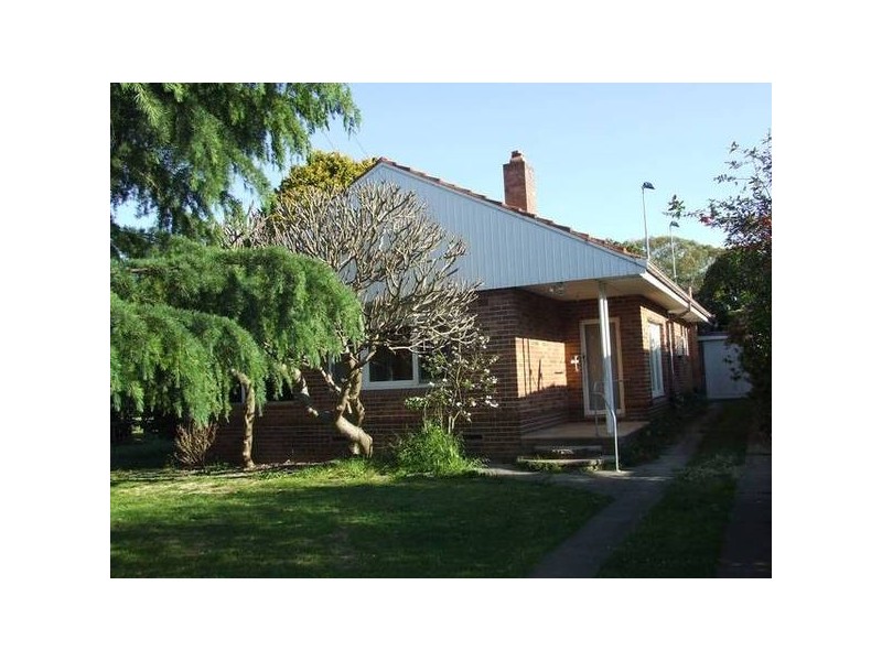 25 Kanoona Avenue, St Ives NSW 2075