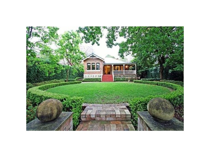 31 Eastern Road, Turramurra NSW 2074