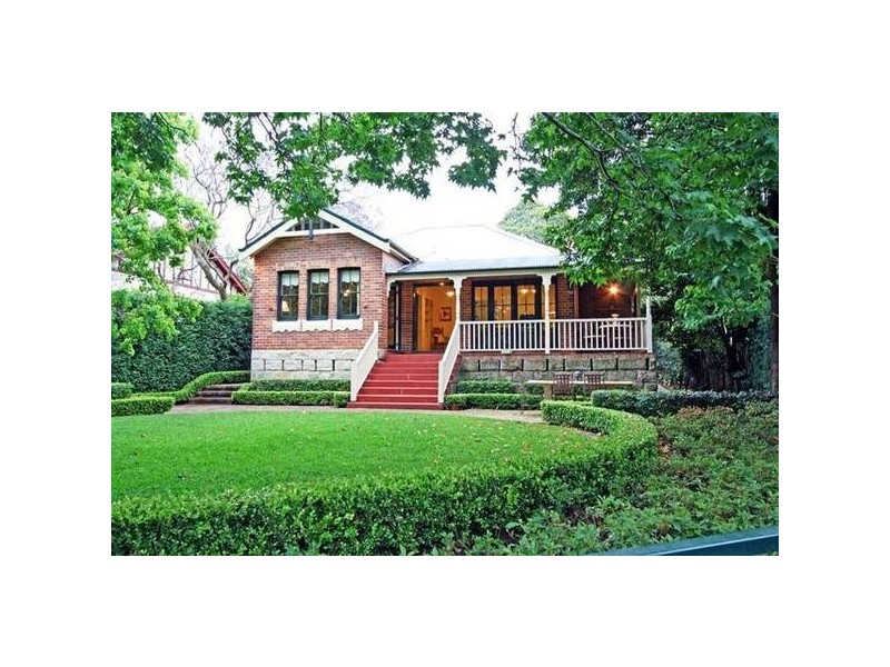 31 Eastern Road, Turramurra NSW 2074