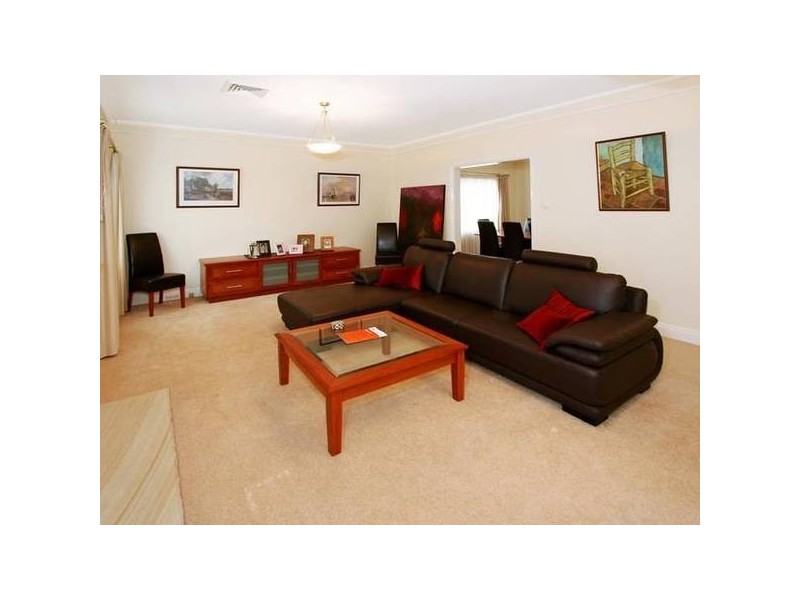 85 Eastern
Road, Turramurra NSW 2074