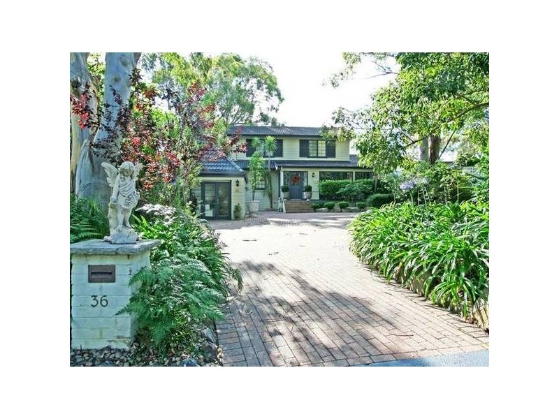 36 Yarralumla Avenue, St Ives NSW 2075