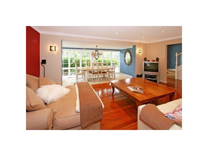 36 Yarralumla Avenue, St Ives NSW 2075