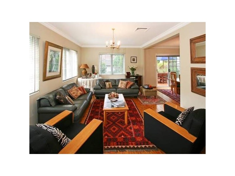 38 Lynbarra Road, St Ives NSW 2075