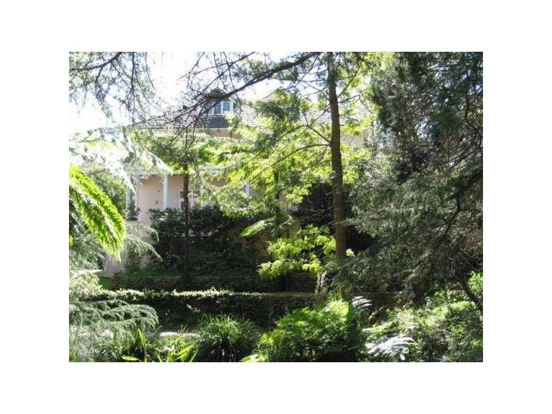 17 Livingstone Avenue, Pymble NSW 2073