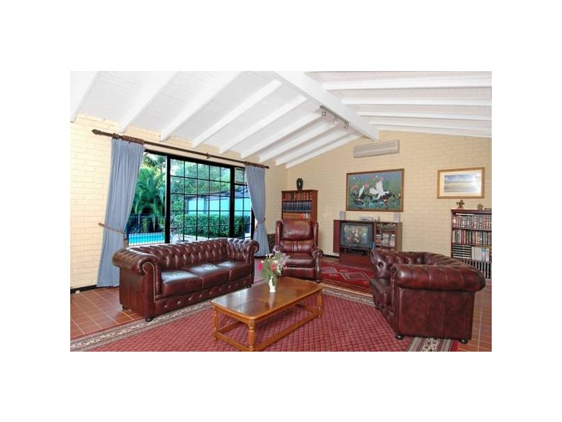 4 Hastings Road, Warrawee NSW 2074