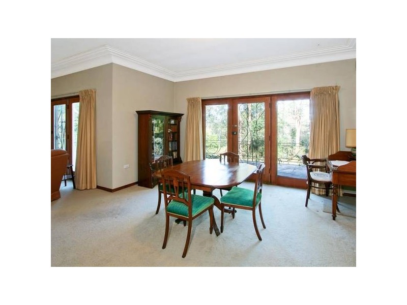 112 Burns Road, Wahroonga NSW 2076