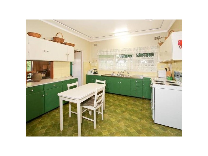 112 Burns Road, Wahroonga NSW 2076