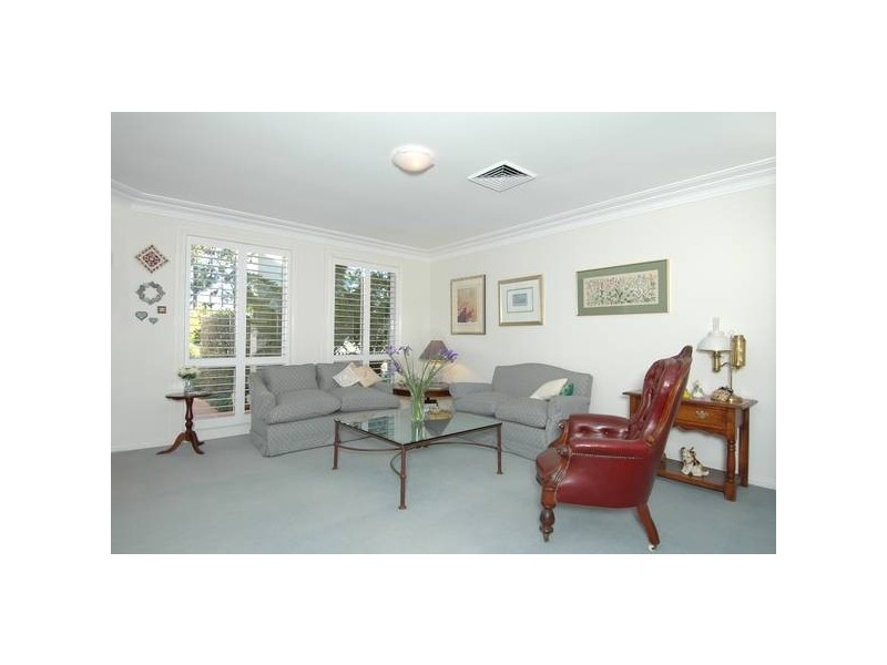 9 Cates Place, St Ives NSW 2075