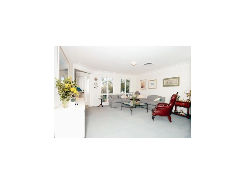 9 Cates Place, St Ives NSW 2075