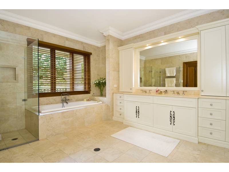 Carrington Road, Wahroonga NSW 2076