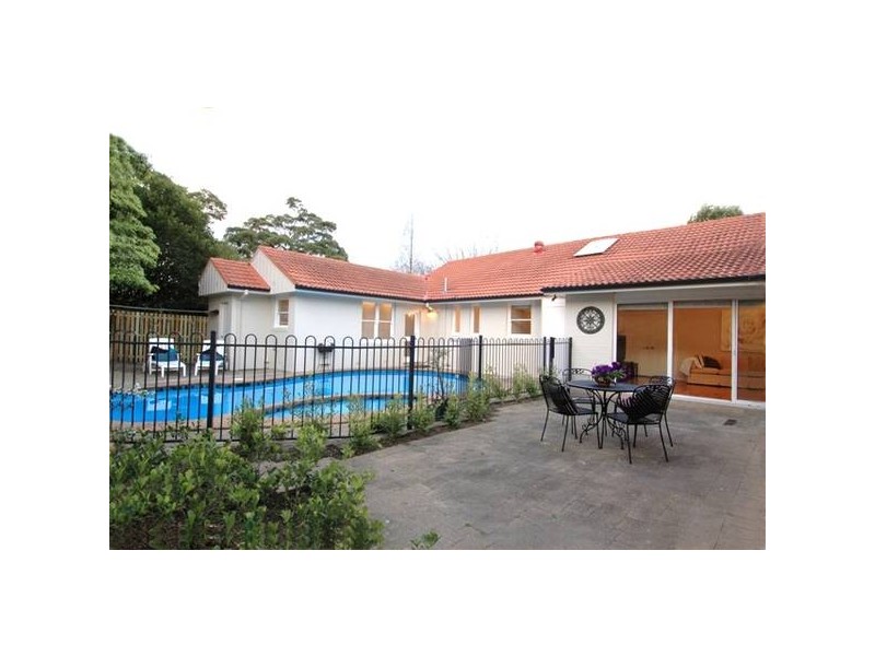 100 Collins Road, St Ives NSW 2075