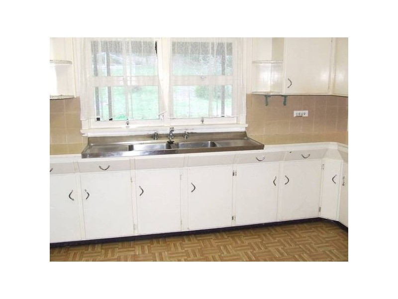 18 Wambool Street, Turramurra NSW 2074