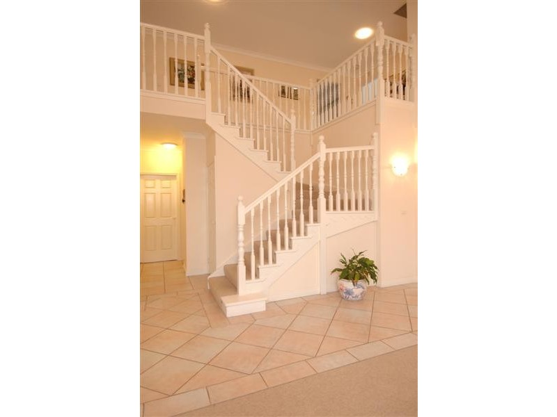 92 Warrimoo Avenue, St Ives NSW 2075