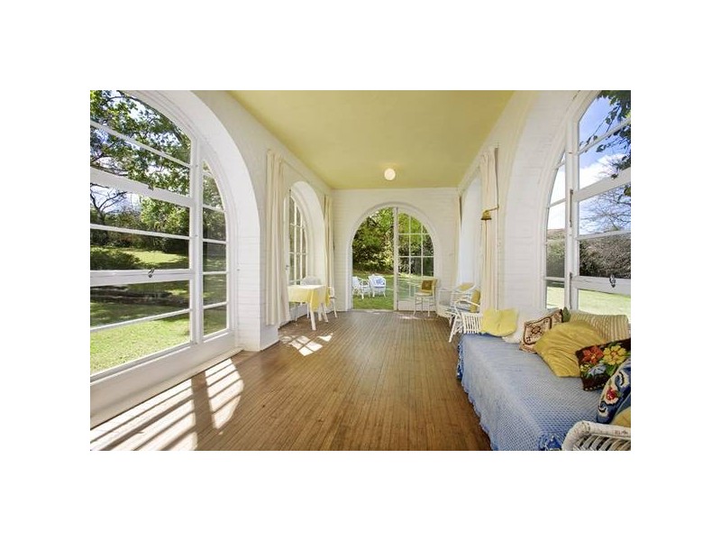 11 Harrington Avenue, Warrawee NSW 2074