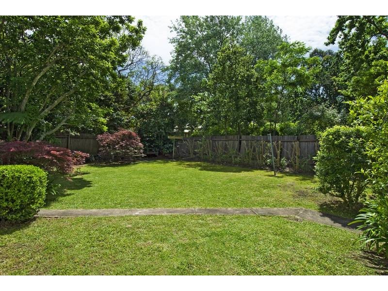 10 John Hughes Place, Wahroonga NSW 2076