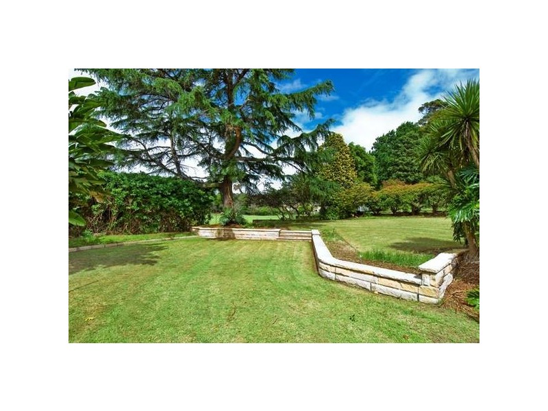 28 Chilton Parade, Warrawee NSW 2074