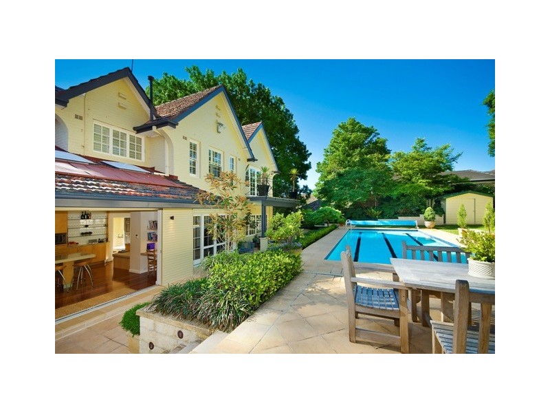 9 Fairway Avenue, Pymble NSW 2073